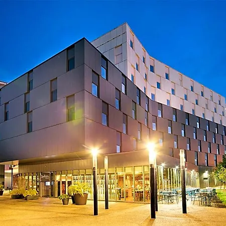 酒店 Radisson