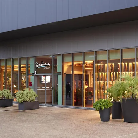 호텔 Radisson 4*