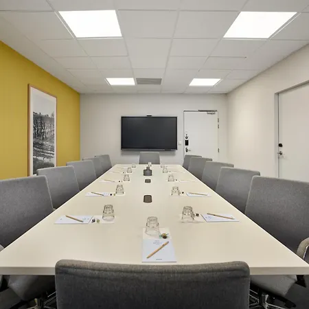 Radisson 4* בורדו